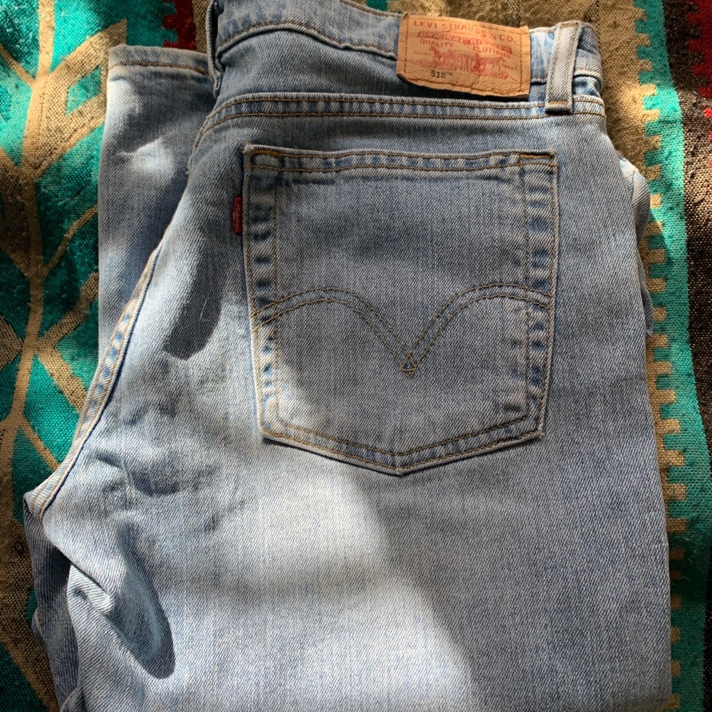 Levi jeans